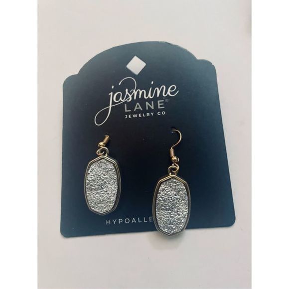 Cute WHITE GLITTER GOLD DANGLE EARRINGS - Picture 4 of 6